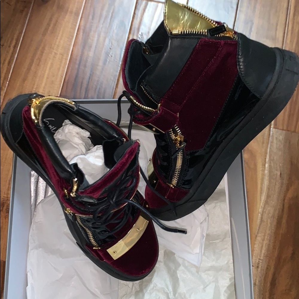 Men’s high top Giuseppe Zanotti sneakers